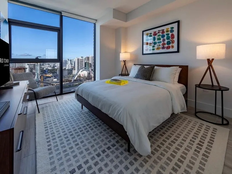 1 bed, 1.0 bath, $4,680 — Photo 3
