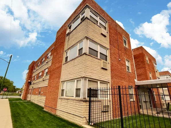 2401 W Balmoral Ave APT 2A, Chicago, IL 60625