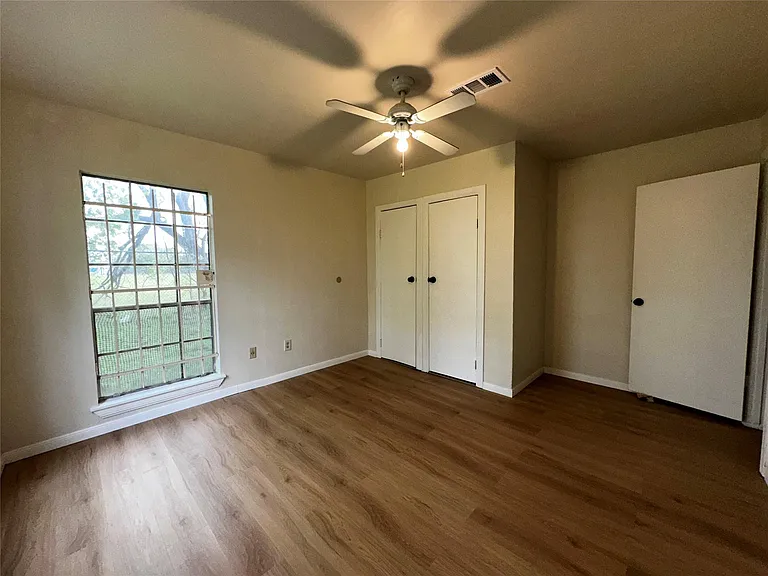 6023 Belarbor St — Photo 12