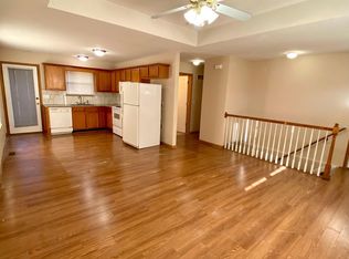 898 Mission Rd, Harrisonville, MO 64701