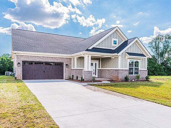 3rd image of 1252 Warrior Ln