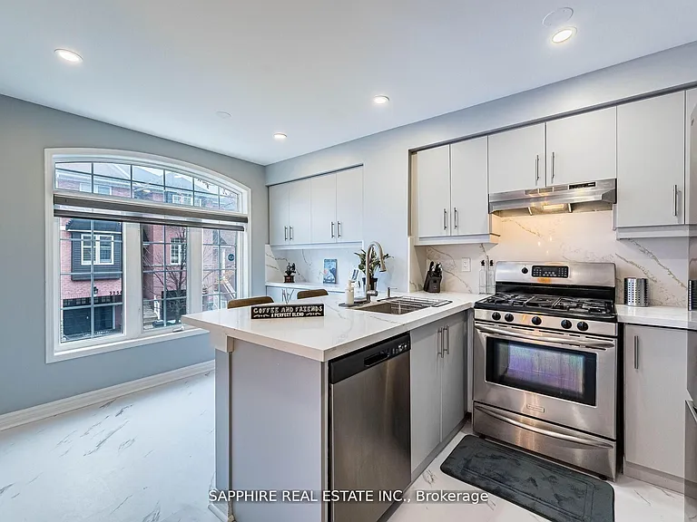 3255 Redpath Cir — Photo 10