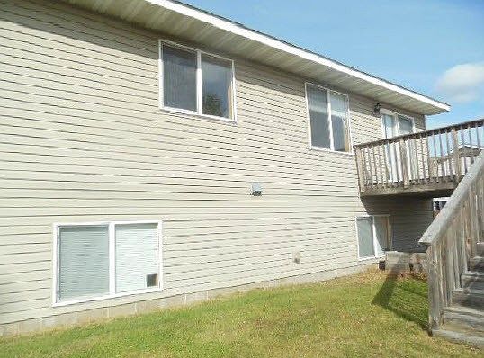 2nd image of 1528 Cedar Dr S