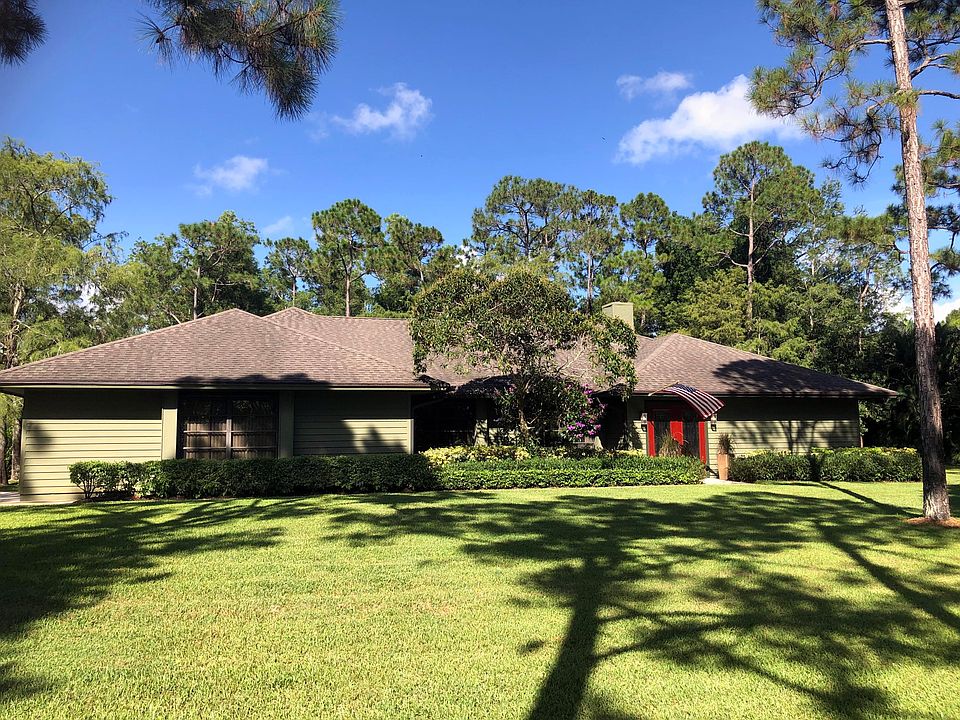 Home For Sale In Jupiter Farms