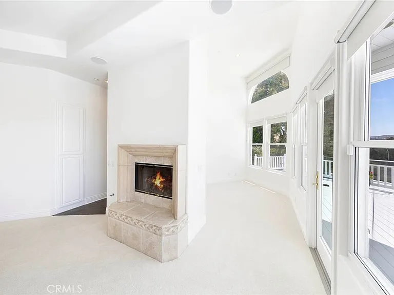 12 San Remo — Photo 24