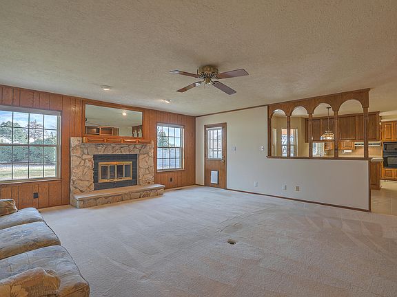 5th image of 10012 Academy Knolls Dr NE
