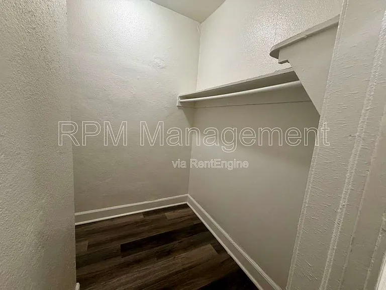 904 S Catalina St #4 — Photo 6