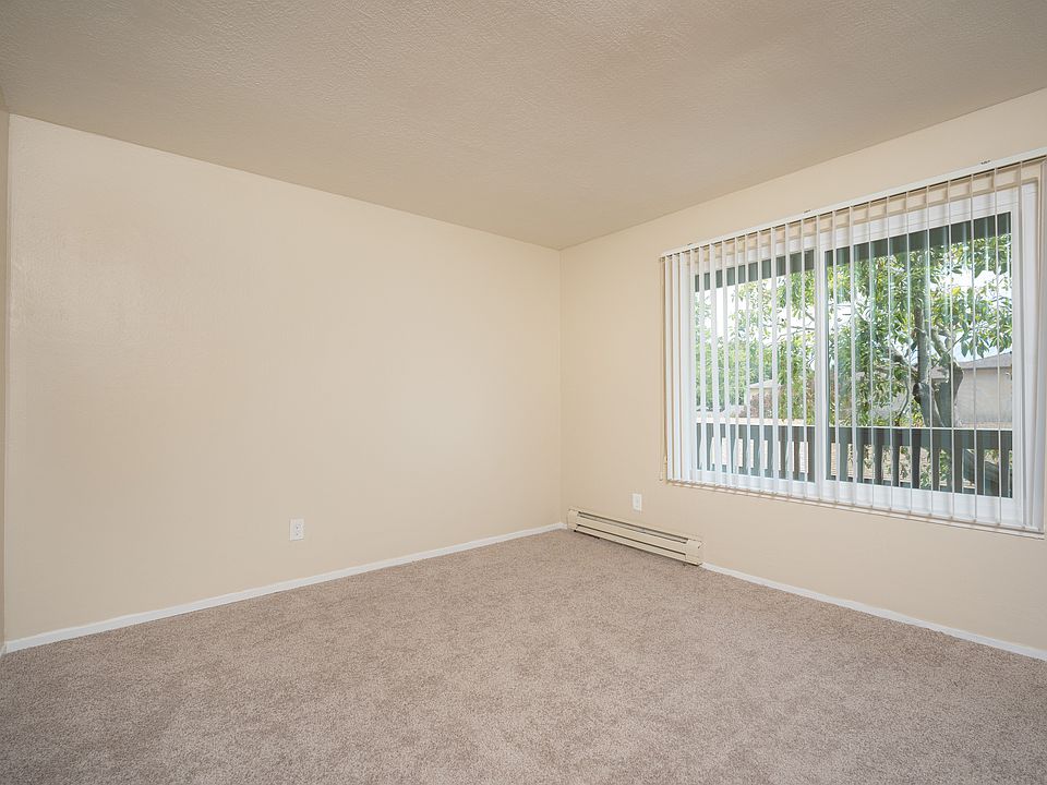 Ramona #51 ST living2