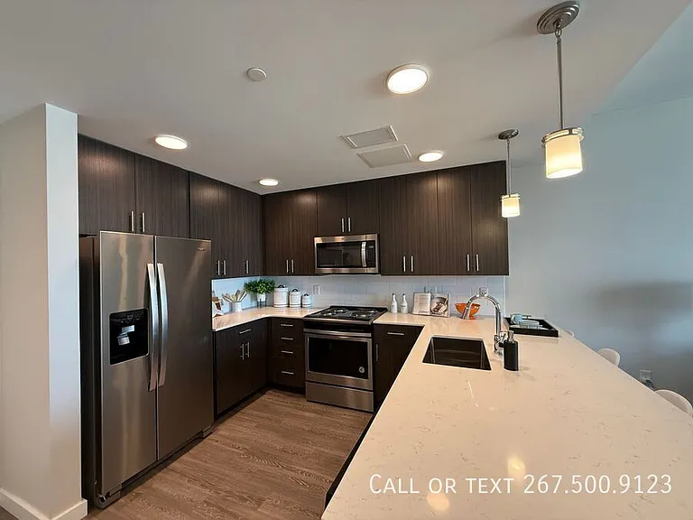 1321 S American St — Photo 4