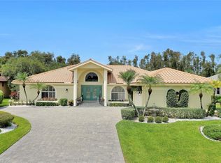 16112 Forest Oaks Dr, Fort Myers, FL 33908