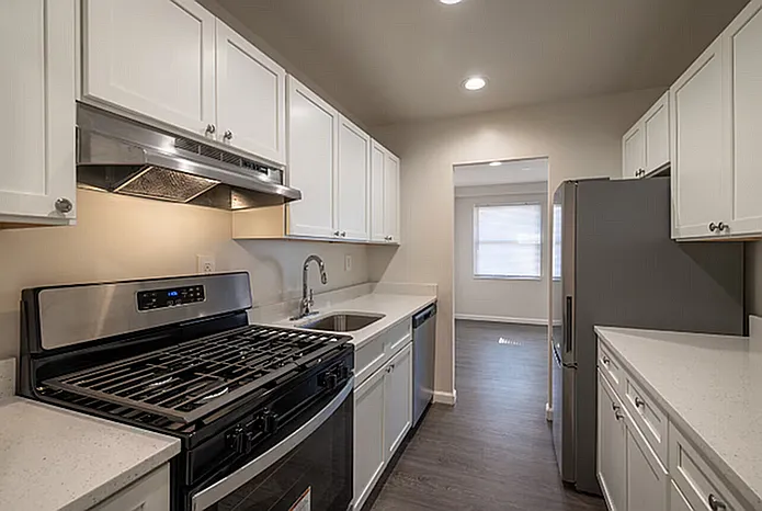 Caldwell Terrace — Photo 3