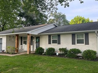 8099 Angel Dr, Newburgh, IN 47630