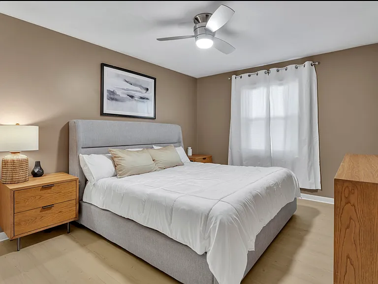 625 Village Ln #D — Photo 7