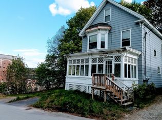 32 Oak St, Augusta, ME 04330