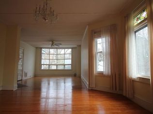 138-140 Firglade Ave, Springfield, MA 01108