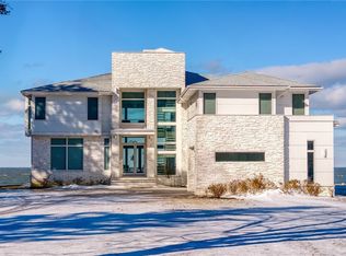 12345 Lake Shore Blvd, Bratenahl, OH 44108