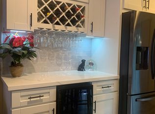 2860 E Hempstead Rd, Anaheim, CA 92806