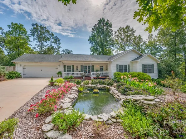 150 Bayberry Dr, Rutherfordton, NC 28139