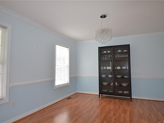5th image of 3478 Olivia Ln