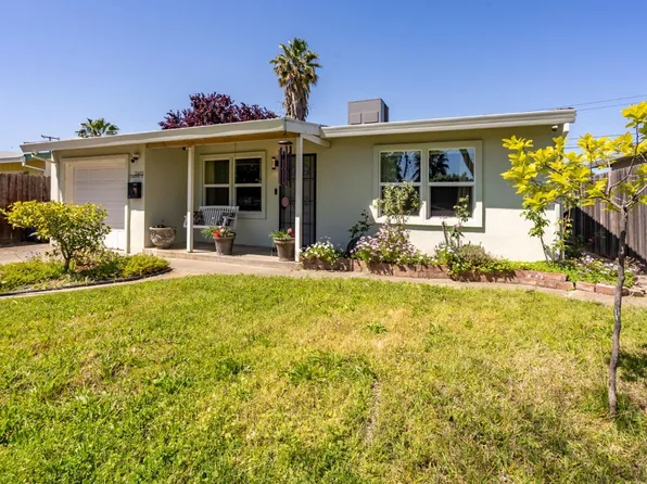2601 Darwin St, Sacramento, CA 95821