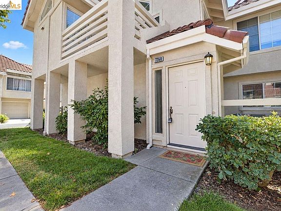 3rd image of 7260 Cronin Cir