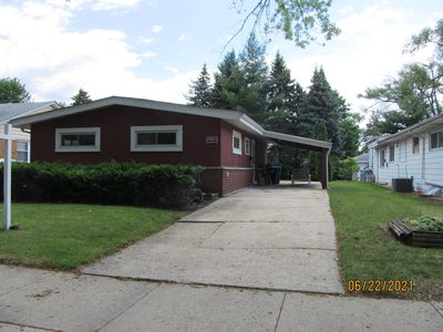 1885 Ash St, Des Plaines, IL, 60018