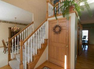 571 Highland Park Ave, Coralville, IA 52241