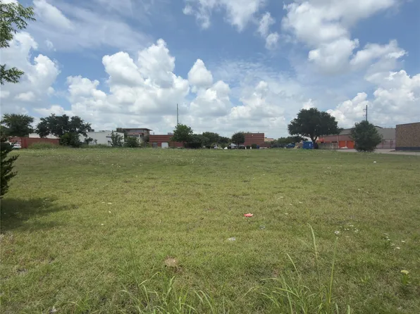 3905 Industrial St, Rowlett, TX 75088