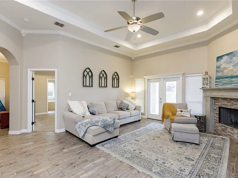 4010 Bridgett Dr — Photo 10
