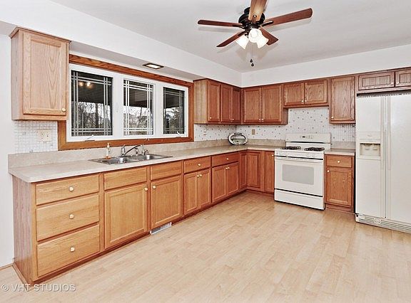4th image of 40201 N Sibley Dr