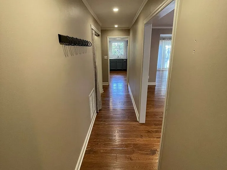 1515 E Franklin St #B-27 — Photo 16