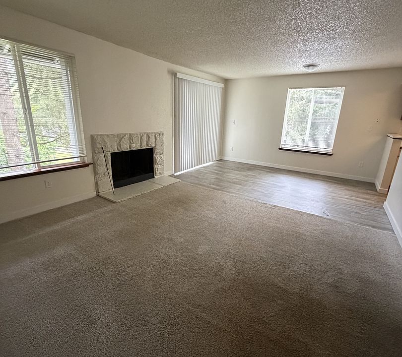 1st image of 34010 1st Cir S APT C
