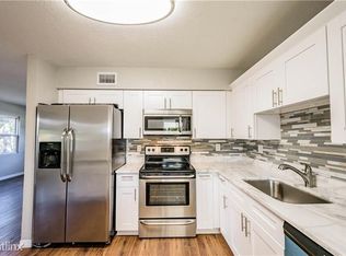 3120 Irving St, Sarasota, FL 34237