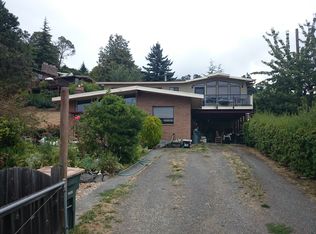 8478 Fauntleroy Pl SW, Seattle, WA 98136