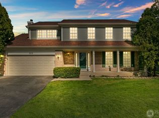 193 Cambridge Dr, Grayslake, IL 60030