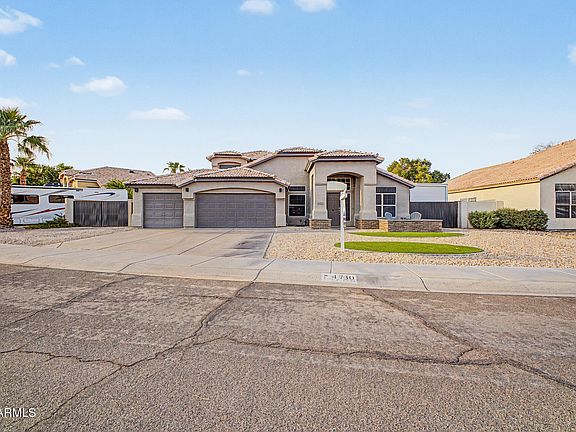 2nd image of 4730 E THUNDERHILL Place