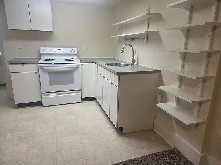 1454 N Williams St #D — Photo 9