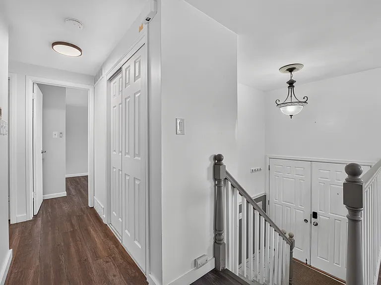 11509 Ogden St — Photo 8