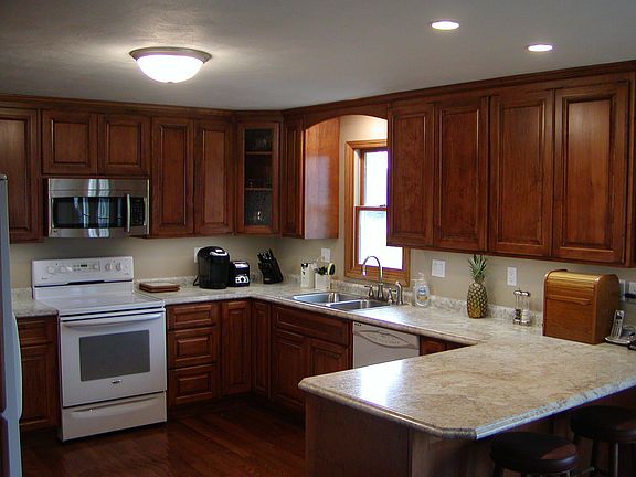 Custom Maple Kitchen