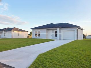 4107 19th St SW, Lehigh Acres, FL 33976