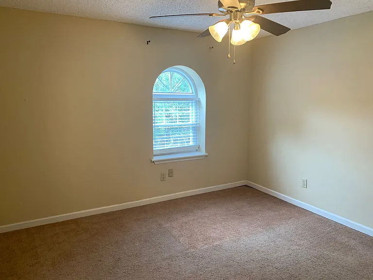 1761 Wire Rd #4-12 — Photo 4