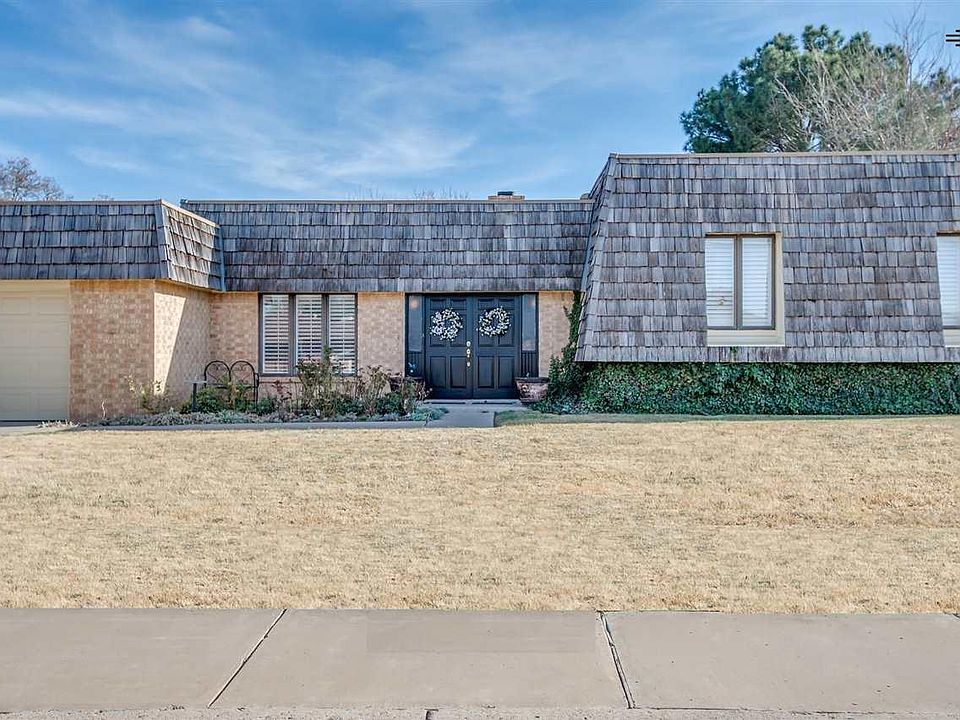 1st image of 1009 W Jicarilla Dr