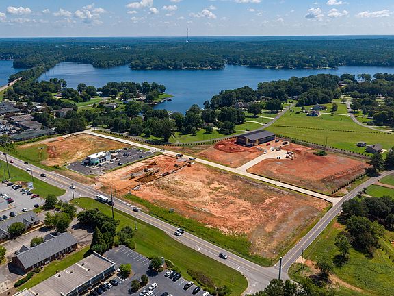 5th image of 103 Thunder Pointe Dr