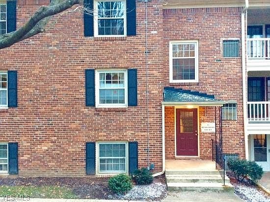 1st image of 47 Berkshire Ct APT 3C