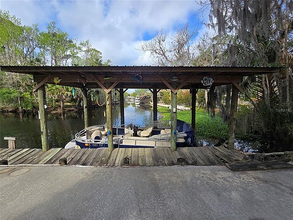 2nd image of 56449 Maple Rd