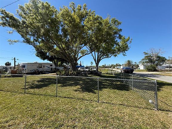 2nd image of 3830 Bravo Rd #615
