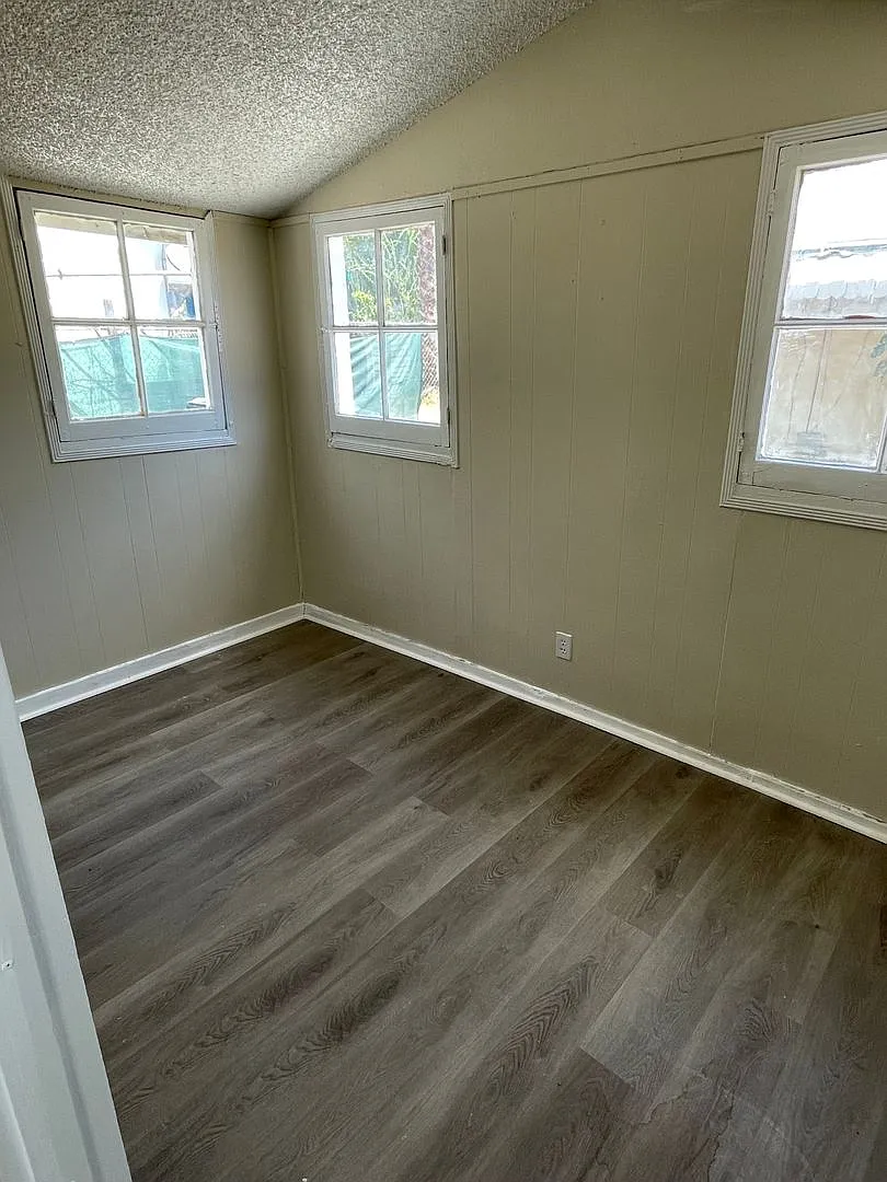 Sierra Way (1726 North) — Photo 4
