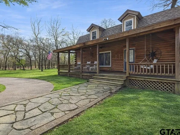 7386 Clint Ct, Athens, TX 75752