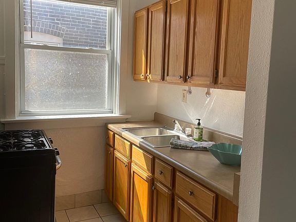 4th image of 4552 Flad Ave APT 2E