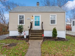 1026 Cherry St, Hammond, IN 46324